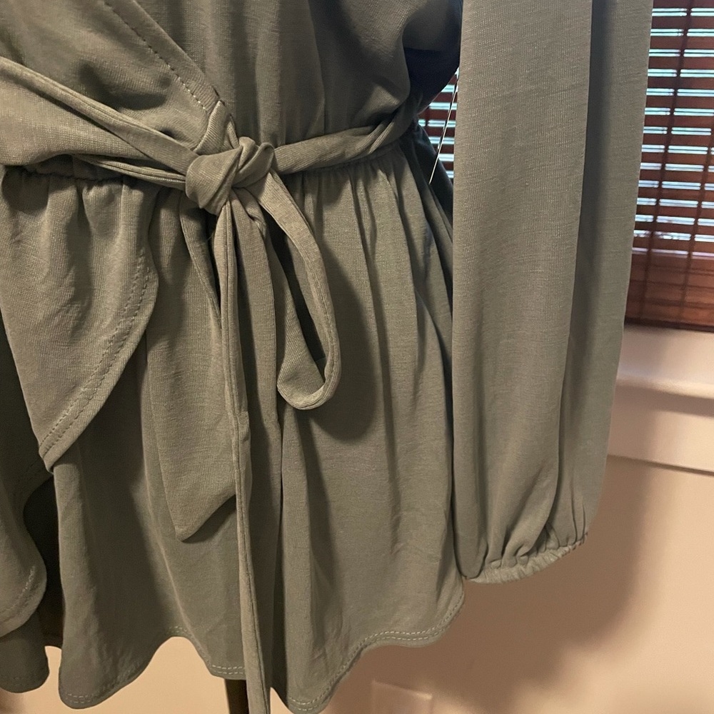 NET Lucky Brand Top - Picture 4 of 6